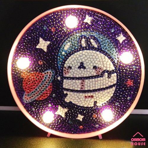 Jeweled Molang Space Beaded Cross Stitch DIY Mood Light 14.7 x 14.7 cm - Afbeelding 1 van 3