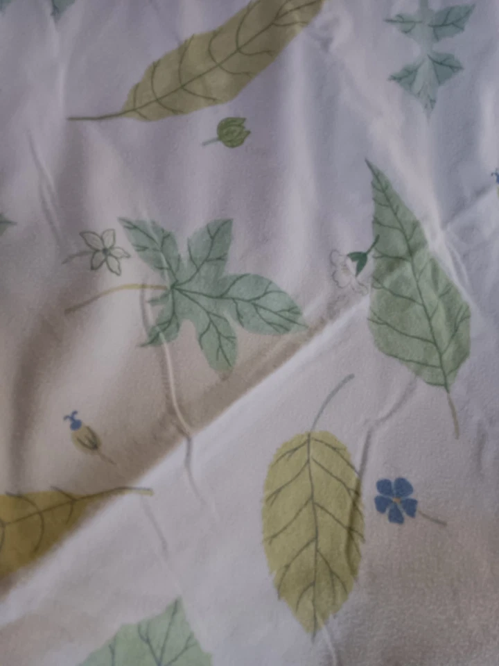 Funda nórdica de franela Queen estampado botánico Foto 3 de 4