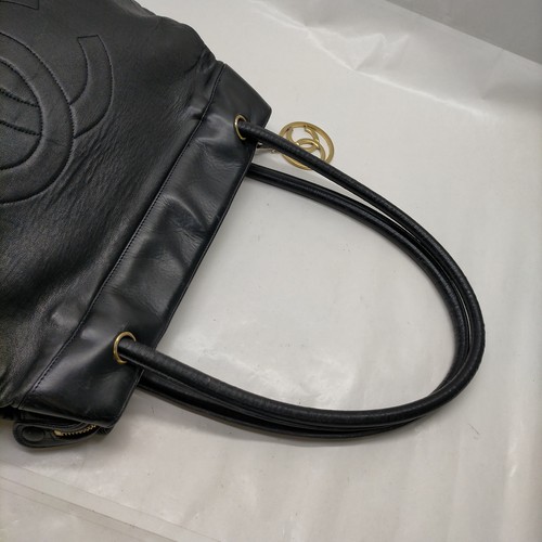 Chanel Tote Bag Black Leather 1069418 - Picture 10 of 21