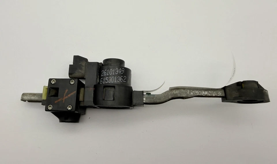 OEM 07-14 Cadillac Escalade Suburban Sierra Transmission Shifter Lock Actuator - Image 4 of 4