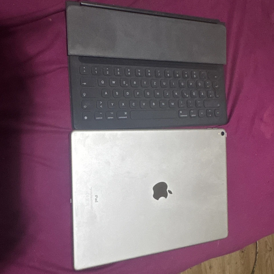 Apple iPad Pro 12.9-inch (2nd generation) · 64GB · Wi-Fi, Foto 2 von 2