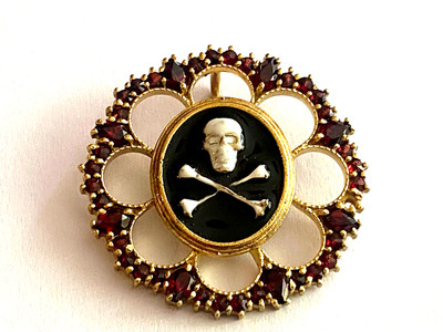 Ant. Victorian Silver Gold pl. Garnets Black Enamel Memento Mori Skull Pendant