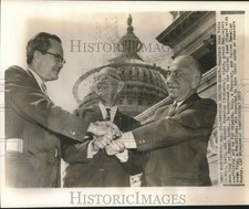 1959 Press Photo Senators Alan Bible & Ernest Gruening greet Sen-elect Oren Long