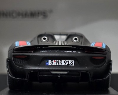 Porsche 918 Spyder 2013 Weissach Pack Lap Record Nurburgring 1:43