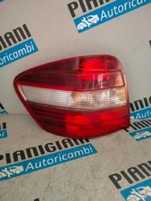 Feu arrière Mercedes 350
