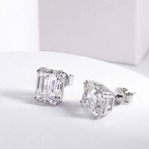 4ct D VVS1 Emerald Cut Moissanite Women's Stud Earrings 18K White Gold Plated - Picture 3 of 12