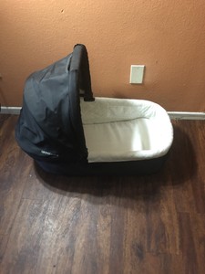 uppababy 2014 bassinet