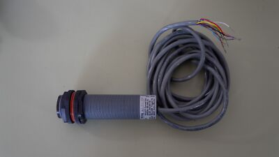 Massa MassaSonic M-5000/95 Ultrasonic Sensor 12-28VDC Target Detection 1'-13'