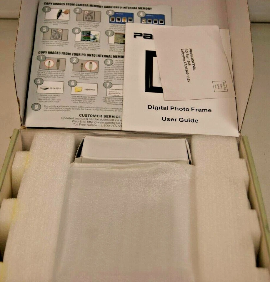 Pandigital 8" LCD Digital Photo Frame Black 128mb DPF80-2B - Image 3 of 3