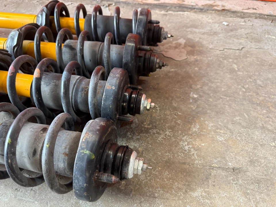 00-09 HONDA S2000 - AMORTECEDORES AMARELOS KONI com molas de fábrica - OEM #AP1 - Imagem 3 de 4