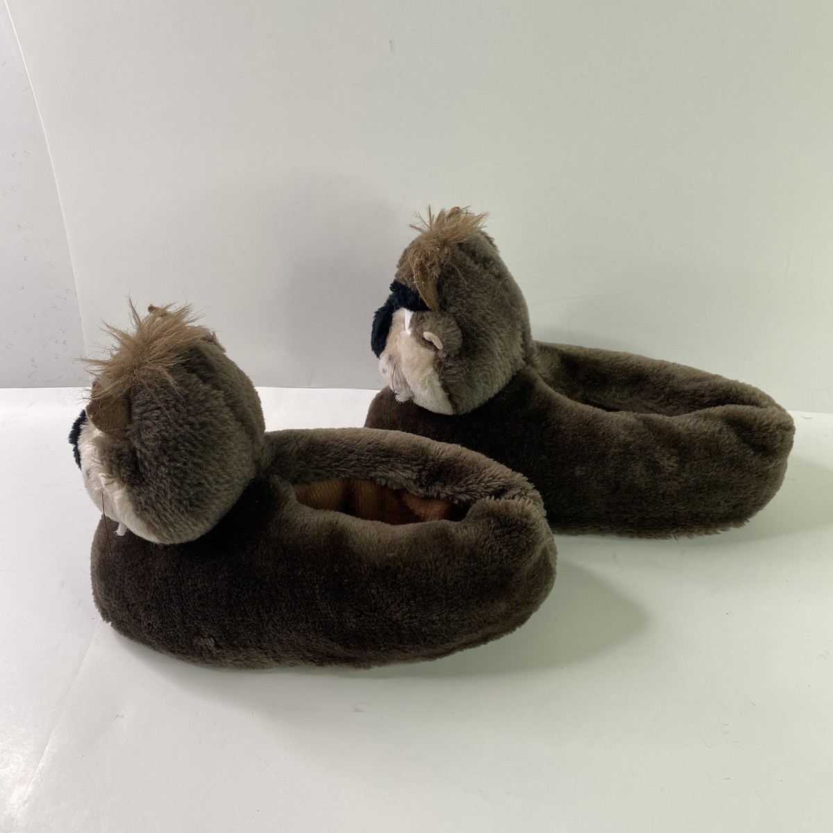 Looney Tunes VINTAGE Slippers 90s Taz Tasmanian Devil Plush