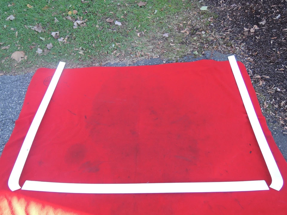 ALFA ROMEO MILANO ORO 3 piezas baúl y MOLDURAS DE CUARTO TRASERO DERECHO E IZQUIERDO pintado Foto 2 de 4