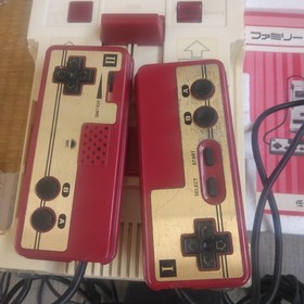 Nintendo Family Computer Famicom Console