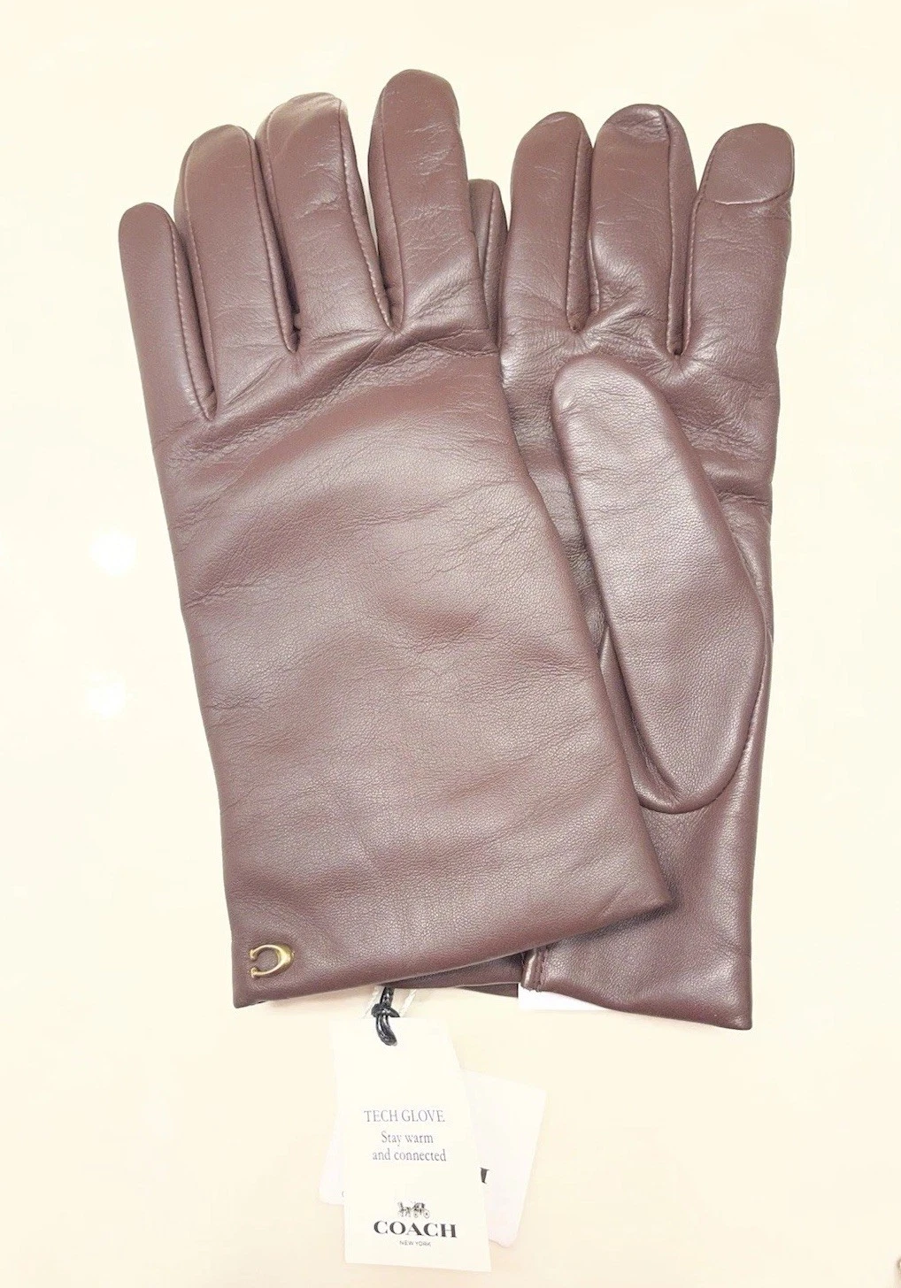 NWT COACH Women’s Leather Gloves Burgundy Size 7.5 with “Tech Glove”