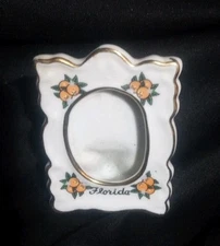 Small Porcelain Glass Frame With The Inscription Florida