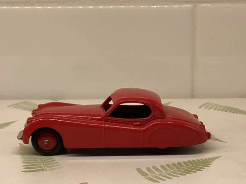 Original Vintage Dinky #157 Jaguar XK120 Coupe. VVNM Cond. 1954 - 1962. Awesome!