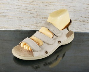 ecco breeze sandals