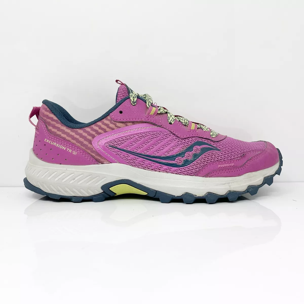 Saucony Womens Excursion TR 15 S10668 31 Purple Running Shoes