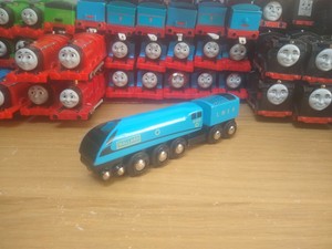thomas and friends play along