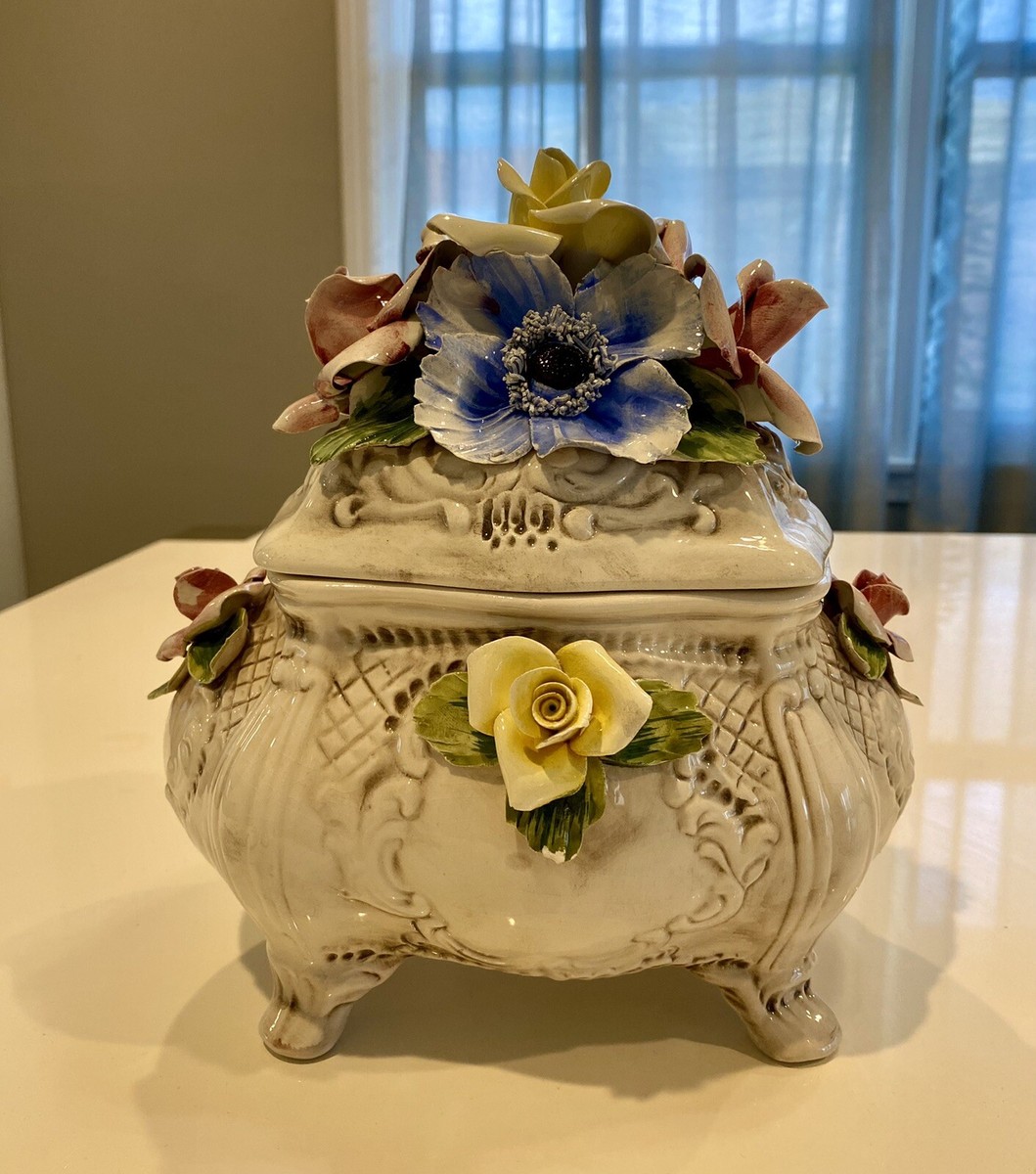 Vintage Italian Bassano Beautiful Floral Porcelain Bowl W Lid Made