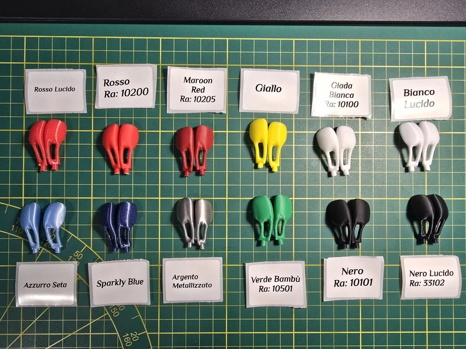 Specchietti laterali Ferrari Pocher Testarossa 1:8 coppia Dx+Sx Colori personz. - Immagine 2 di 4