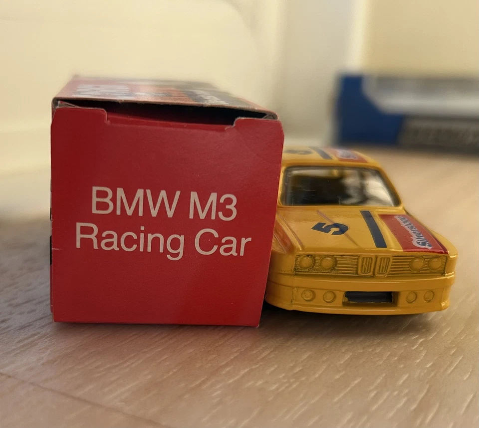 Corgi Juniors 53451 BMW M3 Yellow Racing No.5 "Silverstone" 1:64 scale new boxed - Image 4 of 4