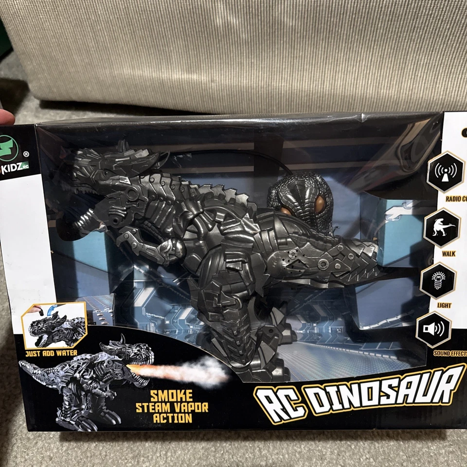 Skidz RC Childrens Dinosaur Toys for Kids, RC Walking Dinosaur , Smoke Action - Image 4 of 4