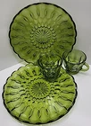 Anchor Hocking Fairfield Avocado Green Glass Snack Set 2 plates 2 Cups Vintage