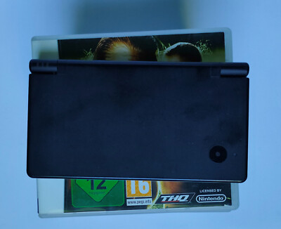 Nintendo DSi Konsole Schwarz inkl. Stift + 6 DS-Spiele - getestet