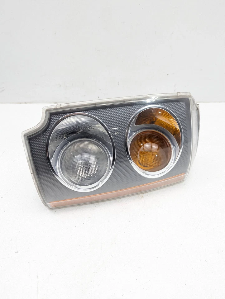 03-05 Range Rover HSE L322 Left Driver Side Turn Signal Corner Marker Light OEM - Image 4 of 4