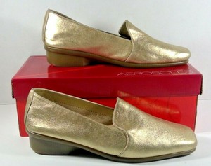 aerosoles gold flats