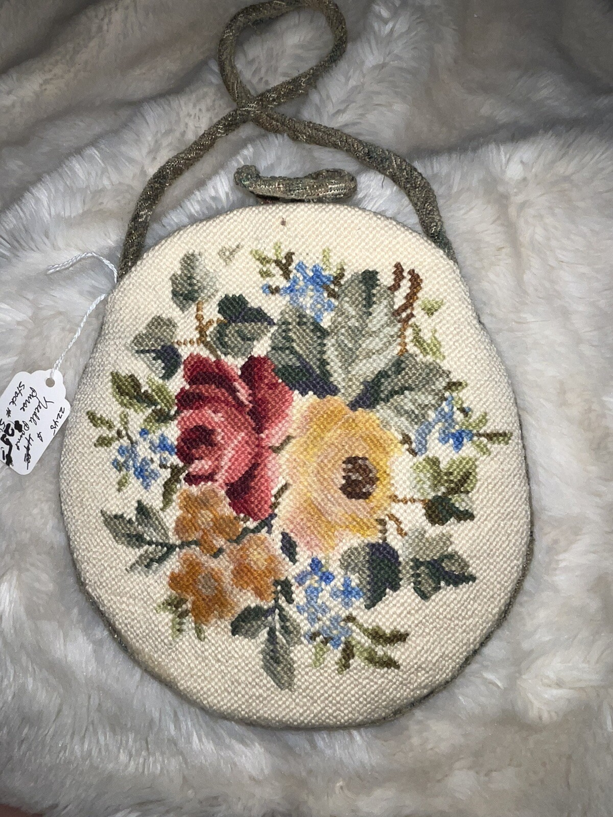 Foto 1 di 4