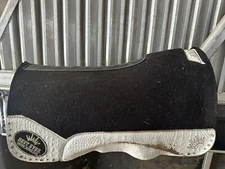 Best Ever Saddle Pad “30 X “30 White With Bling