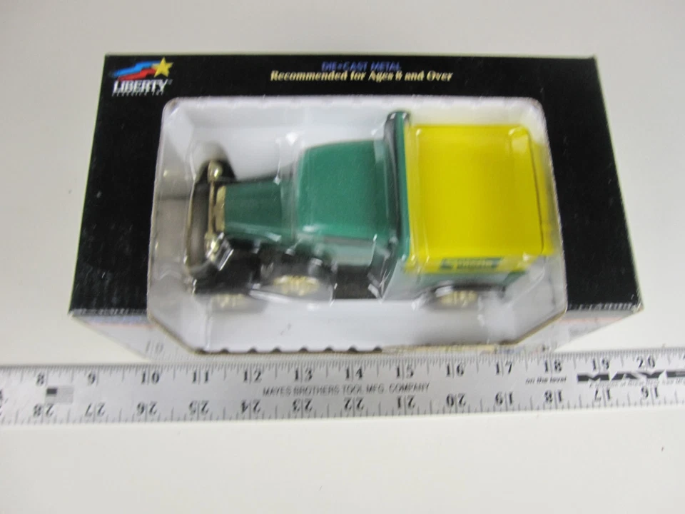 Banco de vehículos Liberty Classics Ford Modelo A VALOR VERDADERO pulgar verde #2 sin usar, en caja bis Foto 3 de 4