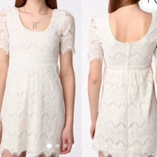 S Pins & Needles Lace Overlay Dress Cream Ivory Scoop Skater Short Small Zip