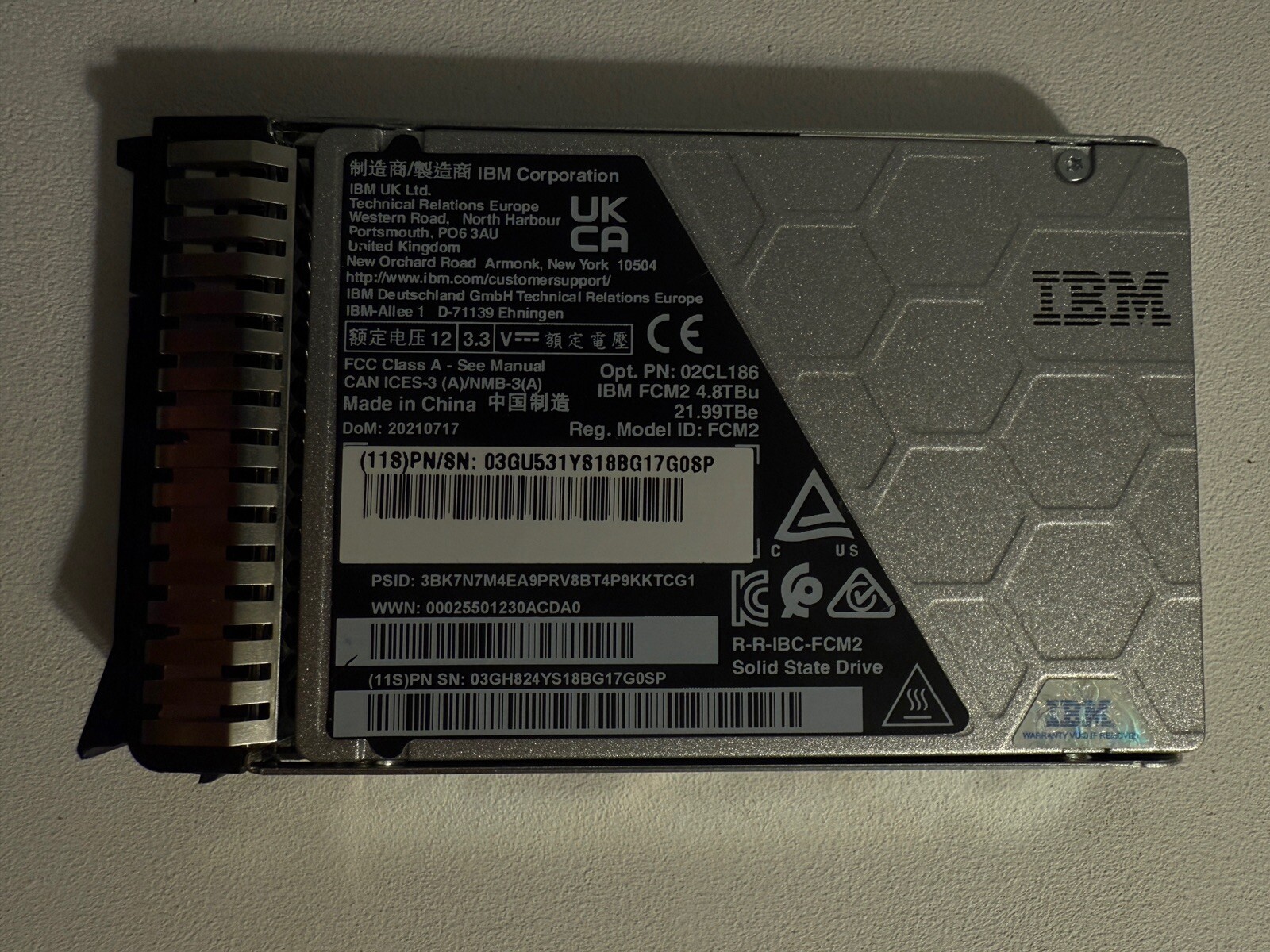 02CL186 IBM 4.8TB TLC PCI Express 3.0 x4 NVMe U.2 2.5-inch Internal Solid State