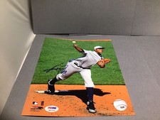 Ivan Nova Signed New York Yankees 8x10 Photo Autographed PSA/DNA COA 1B