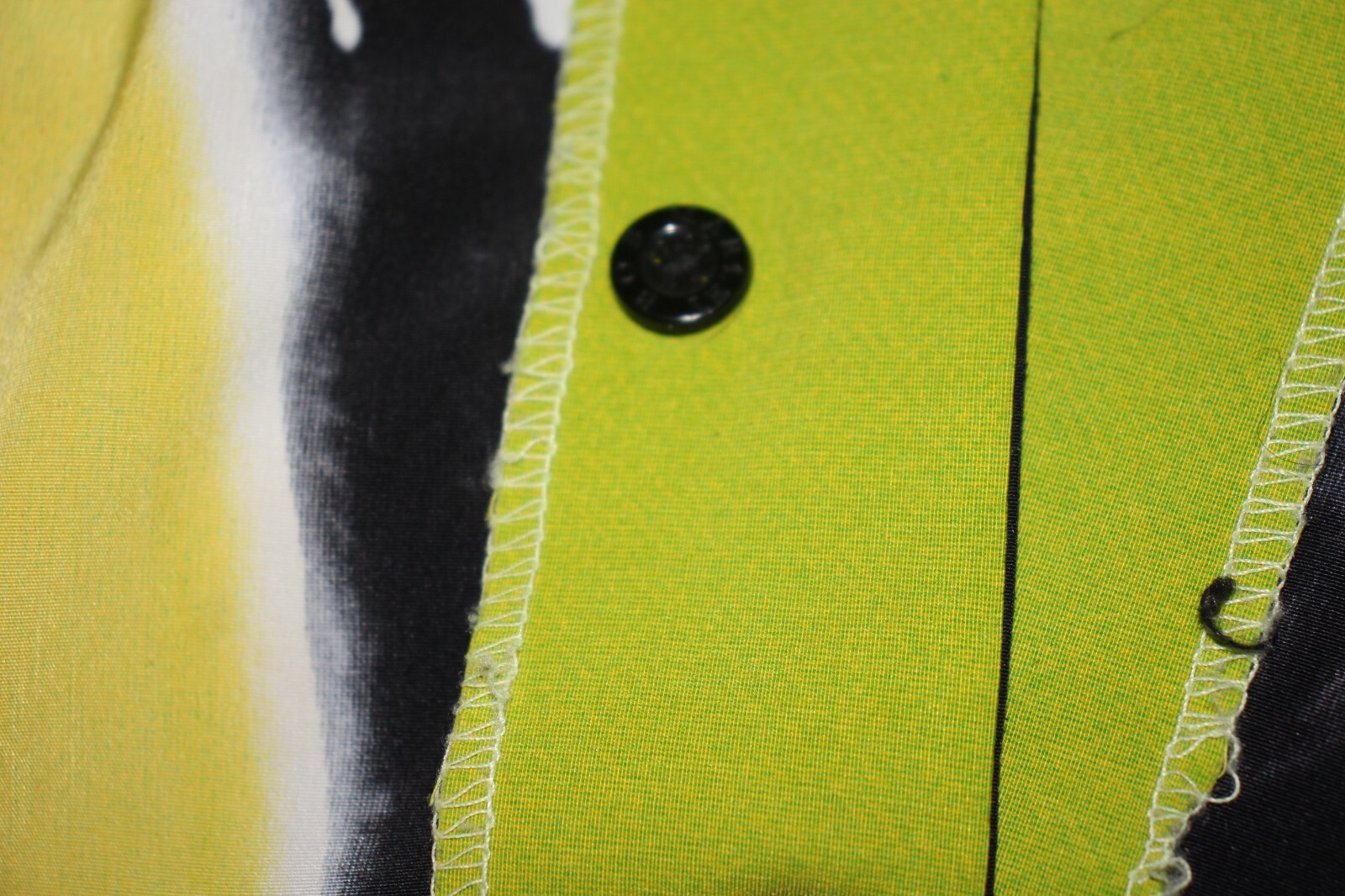 Dragonfly Bob Marley Multicolor Button Front Shir… - image 7