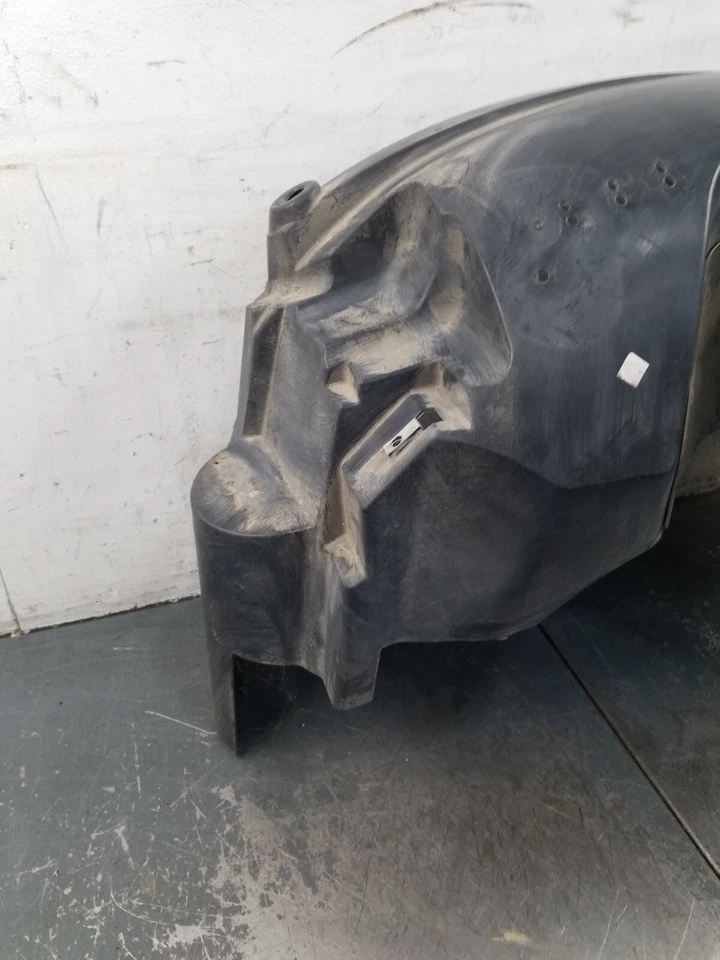 Grand Marquis/Corwn Vic Victoria 2006 guardabarros interior delantero derecho forro #53752 Y1 Foto 4 de 4