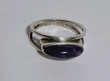 Sterling Silver Purple Oval Amethyst Gemstone Ring size 6.5
