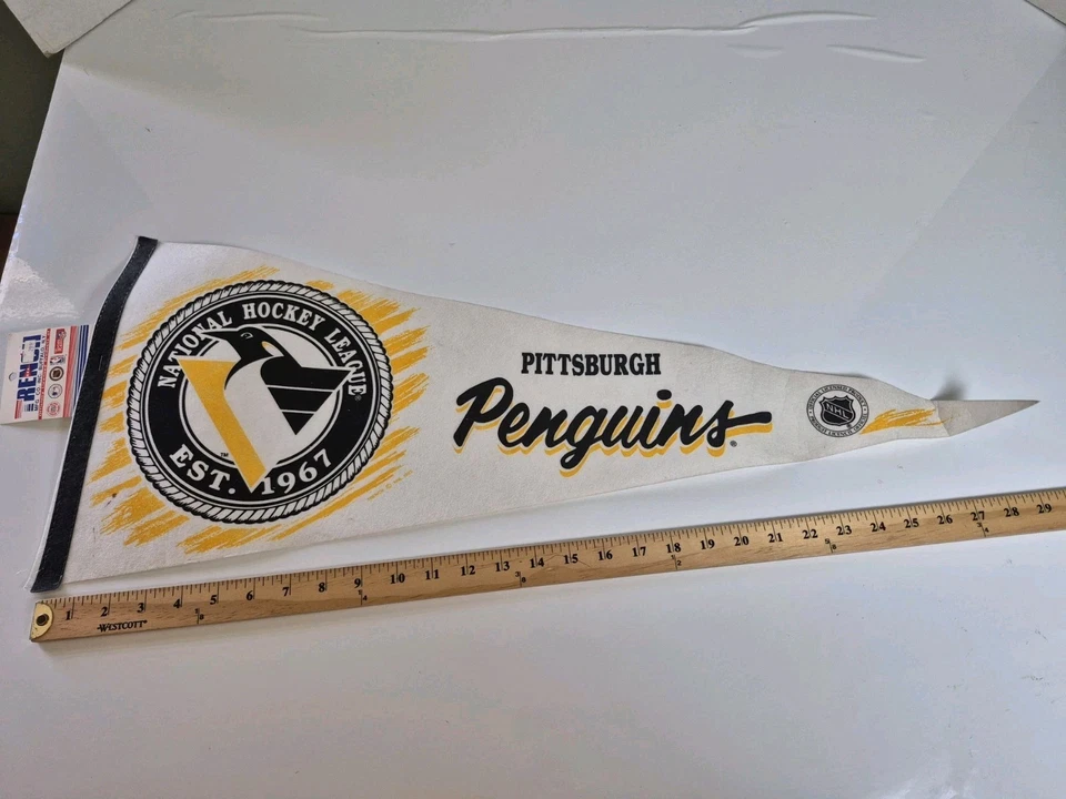 3 Trench Vintage 1990s Pennants 1 1993 Jacksonville Jaguars 2 More With Tags - Image 3 of 4