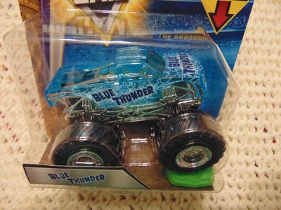 2018 BLUE THUNDER  X-RAY  Hot Wheels Monster Jam Truck  w/ Re-crushable Car
