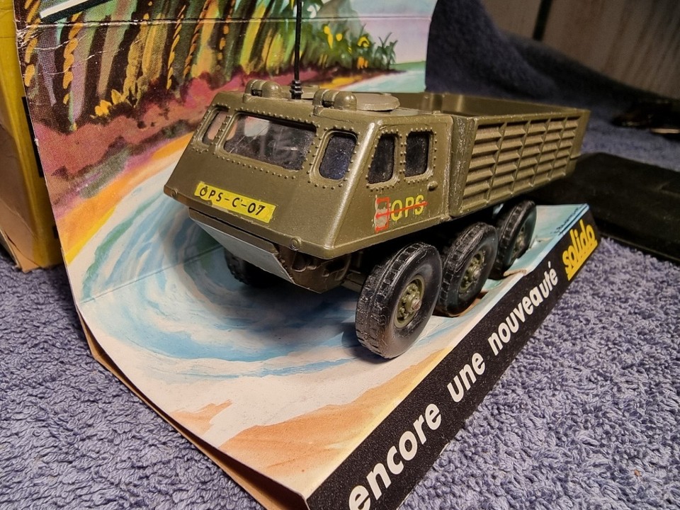 Miniature Solido 1:43 – Berliet Aurochs France – Modèle Ancien Avec Boîte