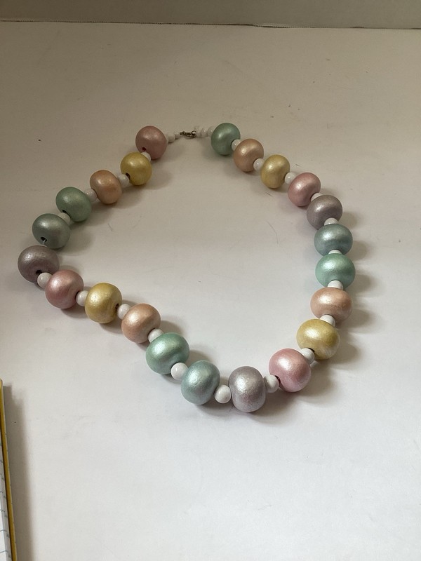 Necklace Vtg Retro 80s Fun Chunky Preppy Pearlescent Pastel Bubblehead Beads