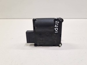 Audi A6 S6 C6 4F 2006 Stellmotor Heizung Klima 0132801359 Diesel 165kW VLU13058