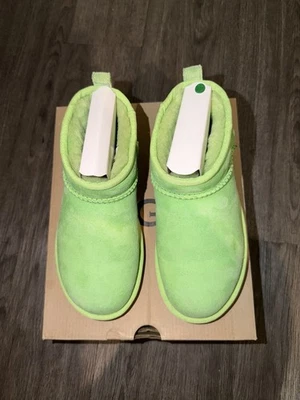 UGG Classic Ultra Mini