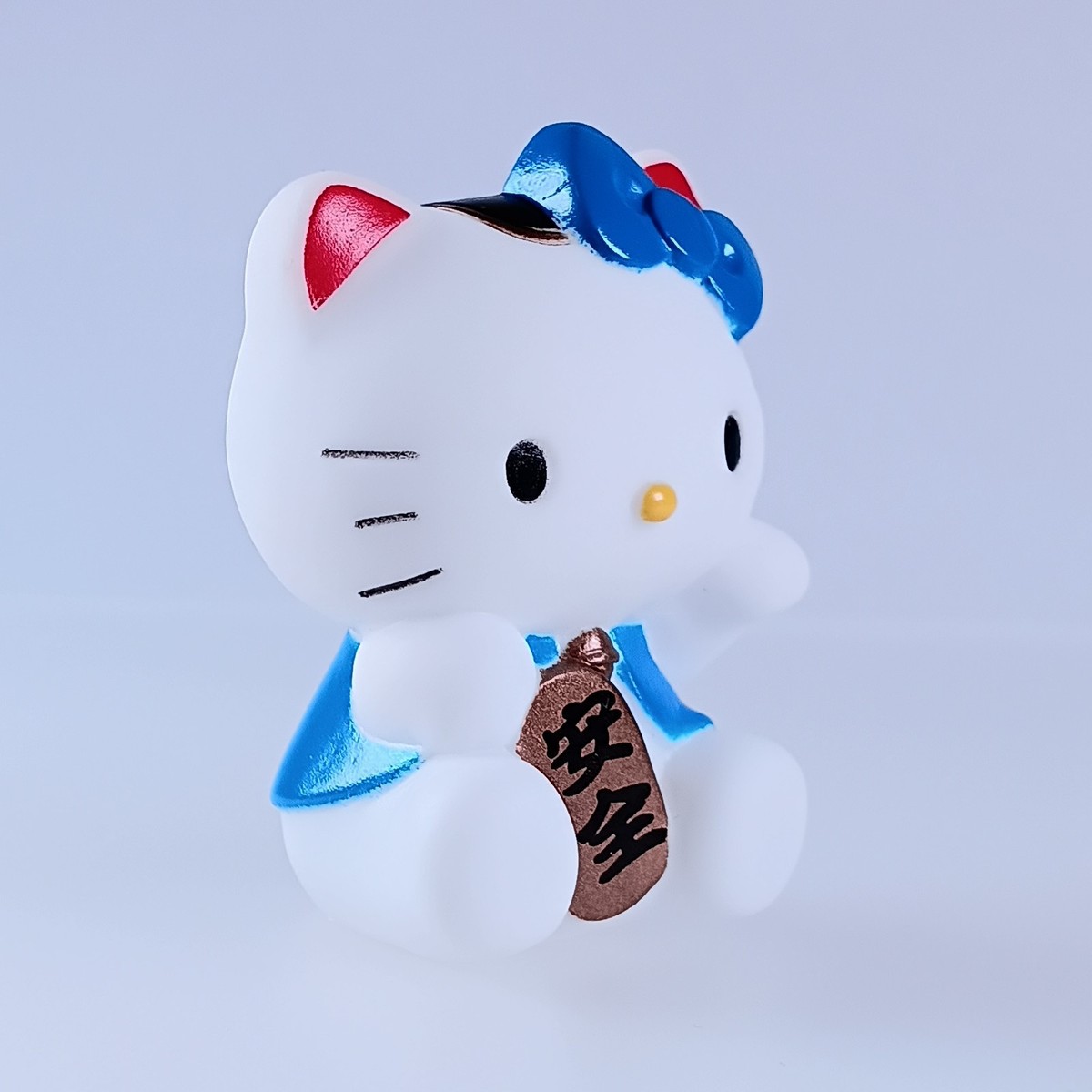 Hello Kitty Prayer for Safety Sanrio Seven Lucky Maneki-Neko