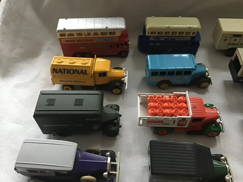 LLEDO MODELS LARGE JOB LOT OF 25x VARIOUS UNBOXED MODELS + 3X OTHER MAKES - READ - Image 3 of 4
