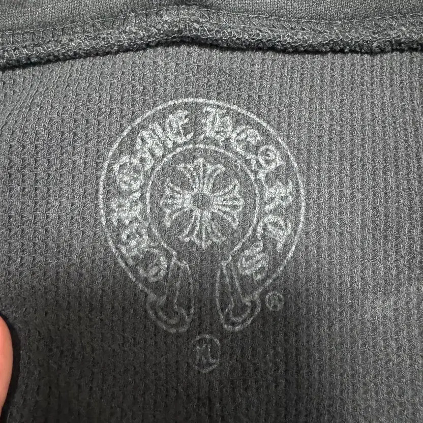 Chrome Hearts Black XL Hoodie - Gently Used thumbnail 4
