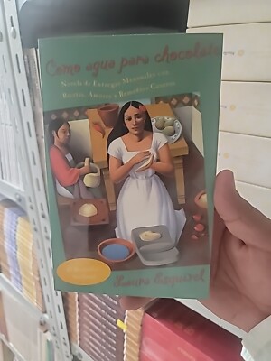 Como Agua para Chocolate / Like Water for Chocolate by Laura Esquivel (2001,...